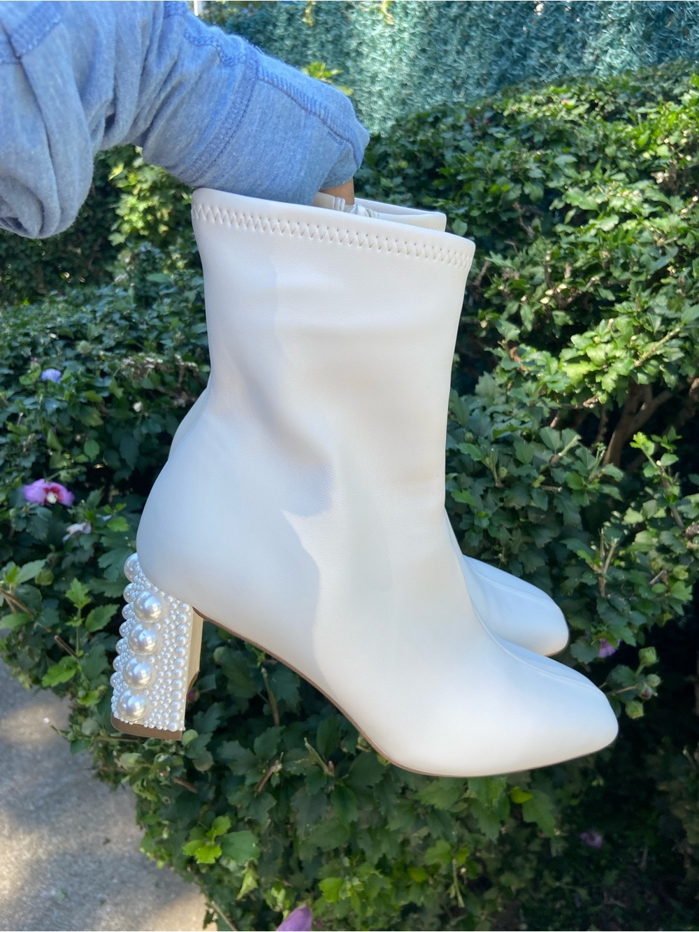 Steve Madden Hush Pearl White Ankle Boots